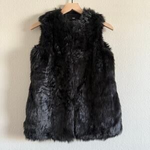 Black Faux Fur Vest - XS Tag - Maximalist Animal Statement Holiday Grunge